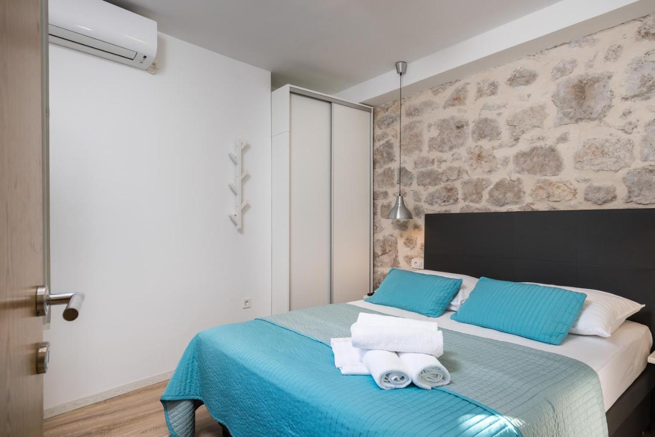 Coral Apartment *