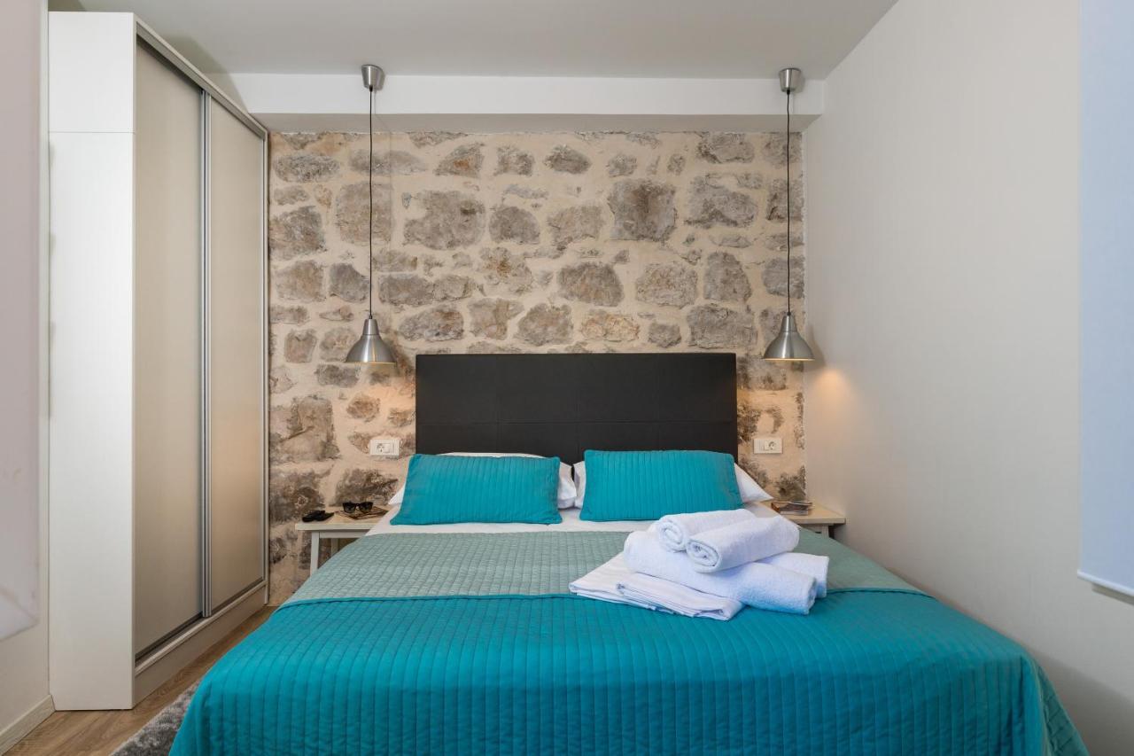 Coral Apartment *